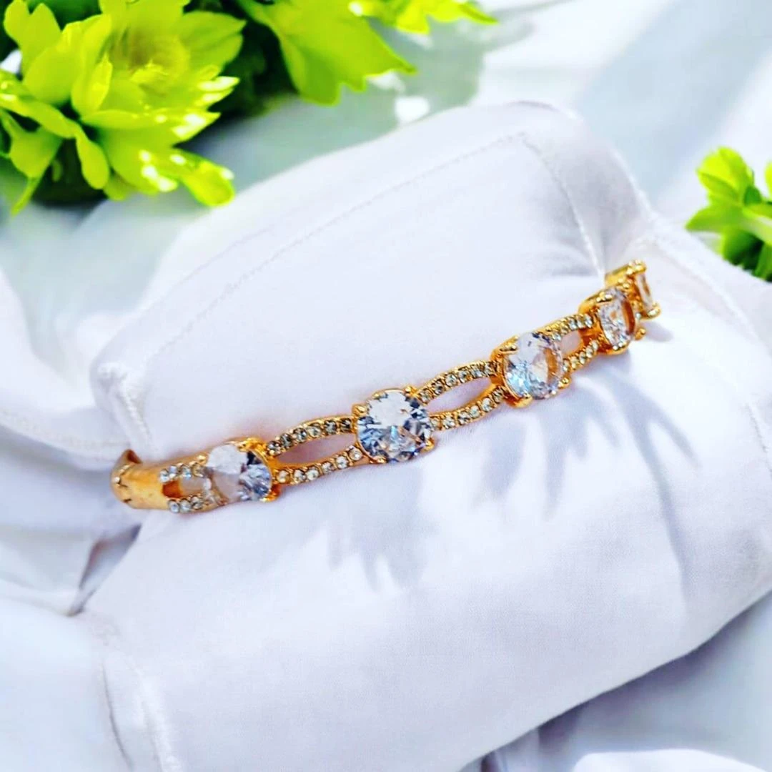 Stylish Gold Plated Modern Kara Bangle with Golden Zircon Stone - 1 Pc